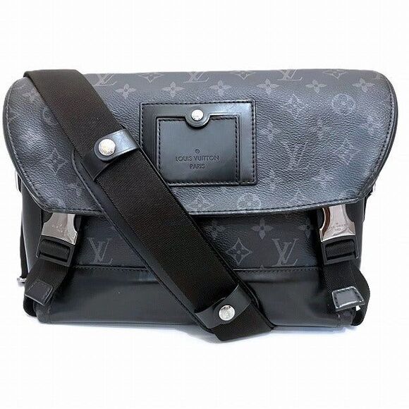 Louis Vuitton Messenger Voyage PM Monogram Shoulder Bag - Picture 1 of 6